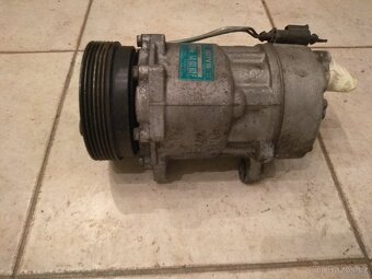 Kompresor klimatizace 1J0 820 803 F - 2