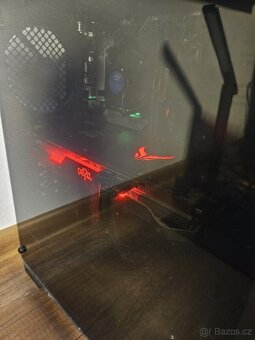 HERNÍ PC - i5 10gen, RX 5700 XT, 16GB RAM, 500GB M2 - 2