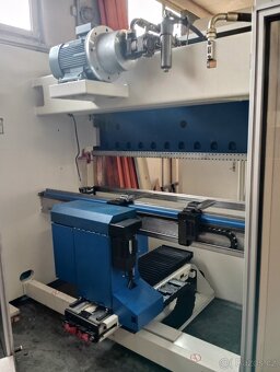 Ohraňovací lis Trumpf V85S - 2