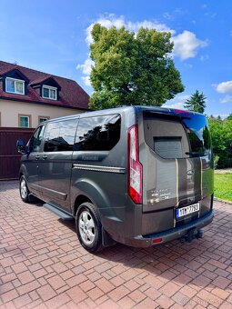 Ford Tourneo Custom Titanium 8. místné. - 2