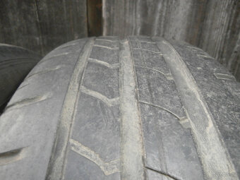 Letni pneu Goodyear efficient grip 195/60 R16 - 2