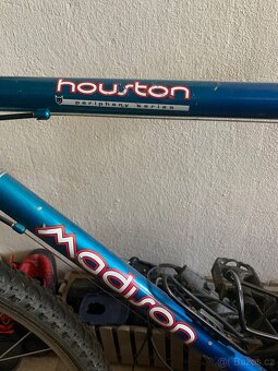 Medison Huston 20” - 2
