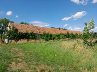 Prodej objektu v bývalém JZD - 2