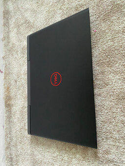 Herní notebook Dell Inspiron 15 Gaming 7577 - 2