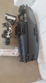 Airbagová sada Škoda Octavia 4 s originální deskou - 2