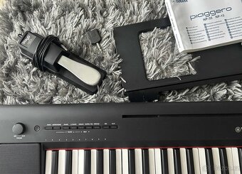 Prodám: Piano - Yamaha NP- 15 - 2