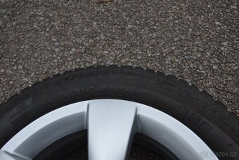 Zimní Alu kola Š.Rapid/Fabia 2,3/VW Polo-185/60R15 - 2