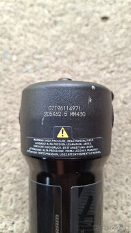 Tlumič Rock shox Deluxe RL - 2