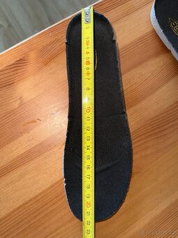 dětské nepromokavé boty KEEN, vel.34 - 2