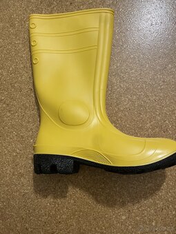 Bezpečnostní holínky. - 2