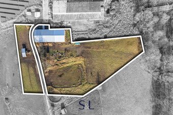 Prodej zemědělského objektu s pozemky o výměře 11 418 m², Ho - 2