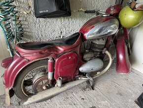 Prodám JAWA 250/353 r.v. 1961 - 2