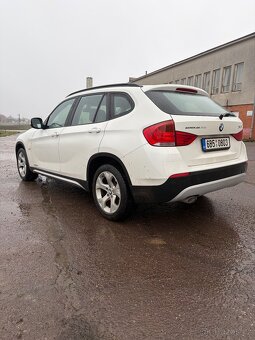 BMW X1 xDrive 18d - 2