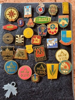 Prodám staré odznaky - 2