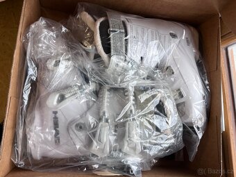 Nenošené lyžáky HEAD Dream 90 W - vel.23 - 2