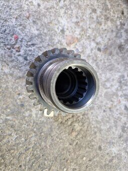 Dvojkolo vyvodu zetor crystal - 2