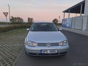 Volkswagen Golf, 1.6i 77KW 2.MAJ EXTRA PĚKNÉ - 2
