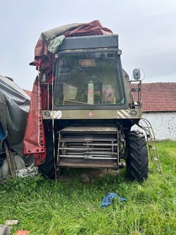 Prodám kombajn E512 - 2