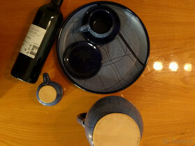 Keramická sada džbán, talíř a dva šálky s podšálkem - 2