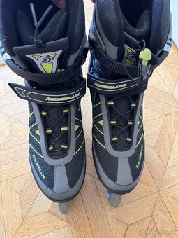 Kolečkové brusle Rollerblade 44.5 - 2