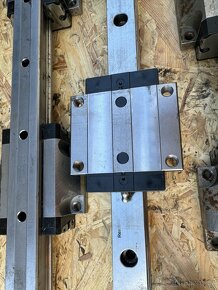 LINEARNI VEDENI DÉLKA 550 mm - 2