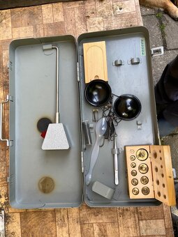 Laboratorni vaha - 2