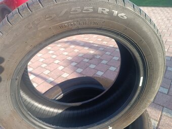 Prodám 4x pneu 195/55 R16 - 2