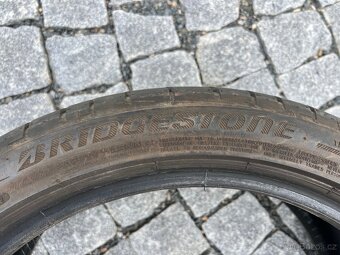 Pneu Bridgestone Potenza 225/40 R18 92Y - 2