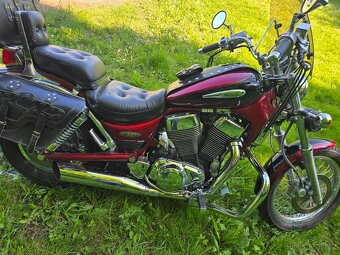 Suzuki Intruder VS 1400 - 2