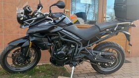Triumph Tiger 800 - 2