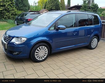Touran 1.9 TDI - DSG - Freestyle - Xenony - Knížka - Klima - 2