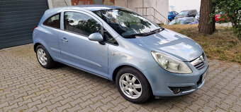 Opel Corsa D 1,2 16V 3dv, manuál, rok 2007 - 2