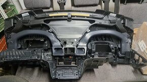 CADDY PALUBNI DESKA Pristrojova deska 2015-2020 - 2