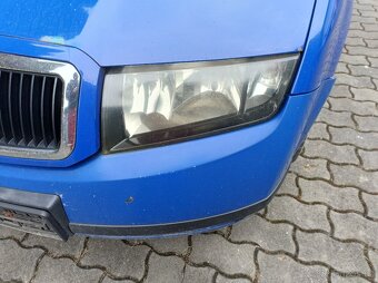 Škoda Fabia 1 - Přední světla - 2