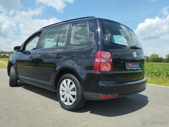 VOLKSWAGEN TOURAN 1,4 TSI NOVÁ STK,7 MÍST - 2