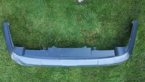 Toyota RAV4 - zadni naraznik kryt kufru spoiler - 2