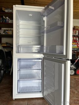 Lednička Beko 2 roky stara - 2