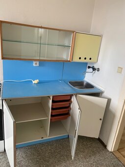 PRODÁM RETRO KUCHYŇ - 2