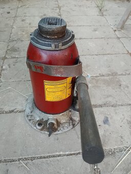 Hever panenka 12T Hydraulický zvedák - 2