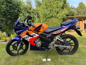 Honda CBR 125 R REPSOL - 2