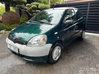 Toyota Jaris - 2
