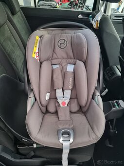 Autosedačka Cybex s otočnou základnou - 2