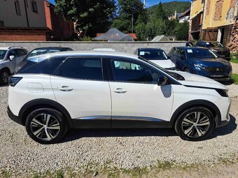Peugeot 3008 1,2 PT EAT8 ALLURE 85.000 km - 2