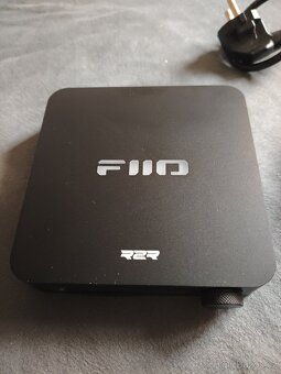 Sluchátkový zesilovač FiiO K11 R2R - rozbalený - 2