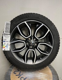 Kodiaq R19 Nová originální zimní sada Crater - 2