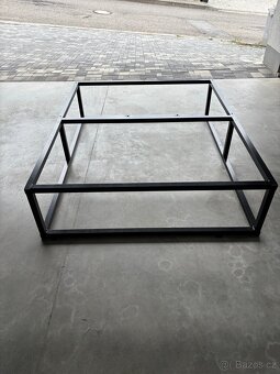 Ford tourneo custom - vestavba - postel - 2