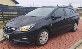 Opel Astra ST kombi 1.6 CDTi 100 kW - po servise za 40tis.Kč - 2