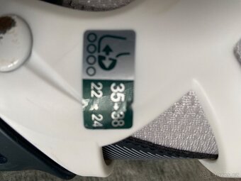 Kolečkové brusle 35-38 - 2