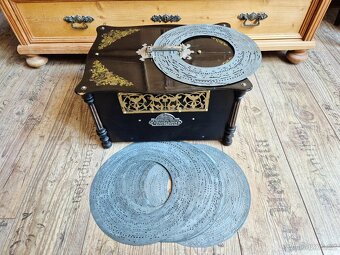 Starožitný hrací stroj, Flašinet Phoenix, 1900 - 2