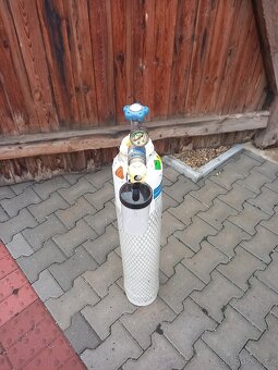 Kyslíková láhev - 2